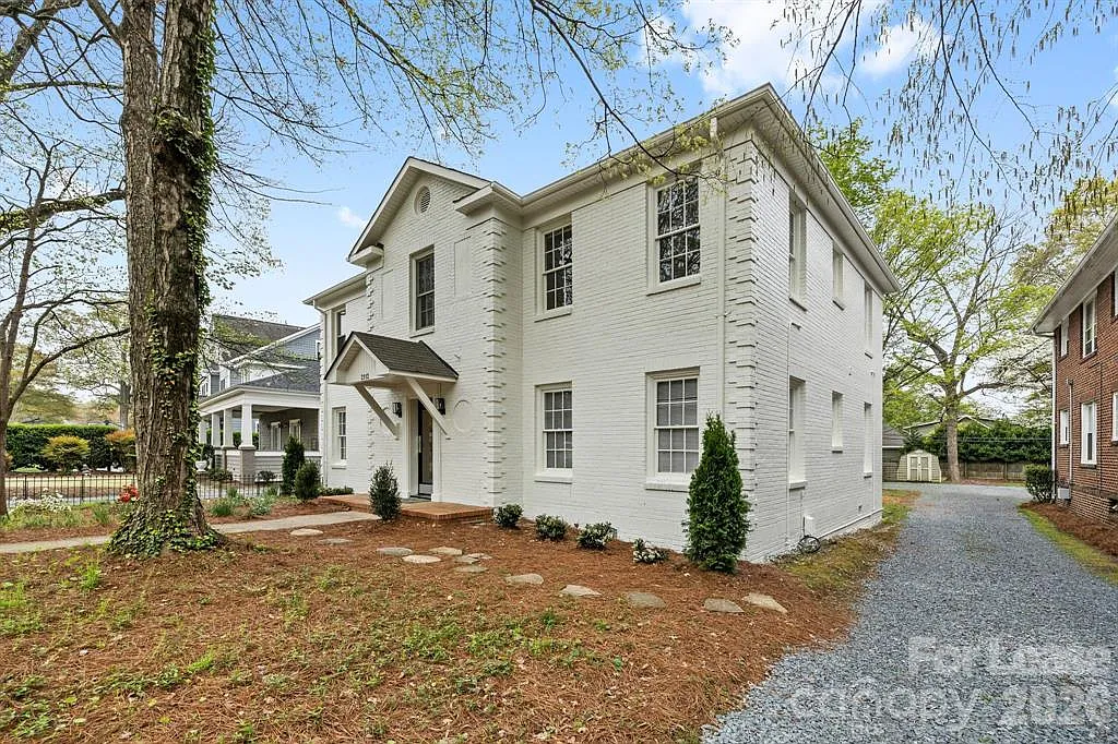 1 bed, 600 sqft, $1,795 — Photo 2