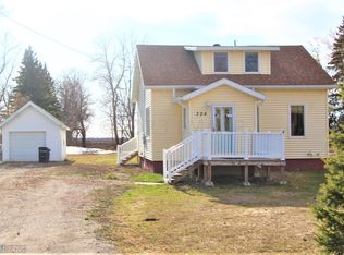 304 Hubbard Ave, Nielsville, MN 56568