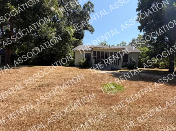 205 Michigan Ave, Jonesboro, LA 71251