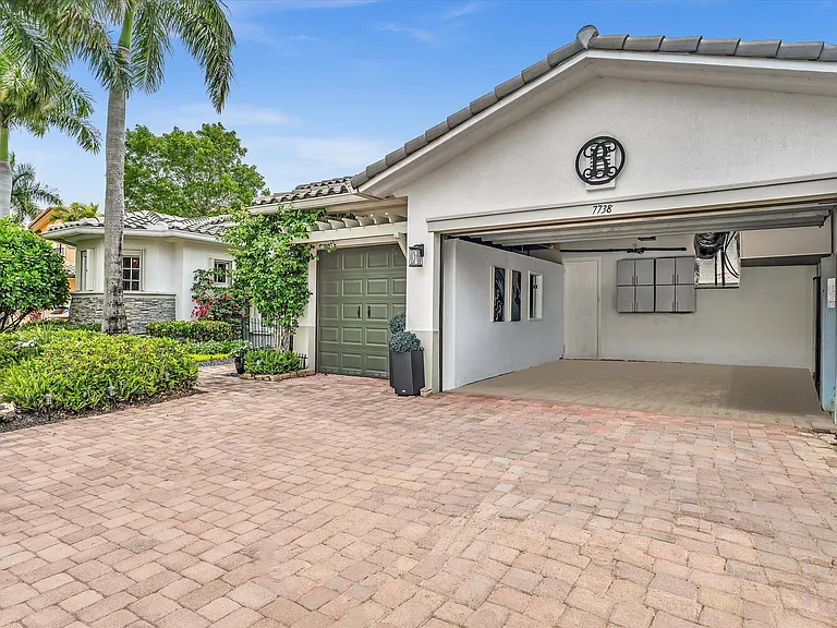 7738 NW 112th Way — Photo 112