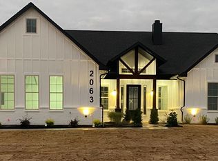 2063 Sunset Ridge Dr, Weatherford, TX 76087