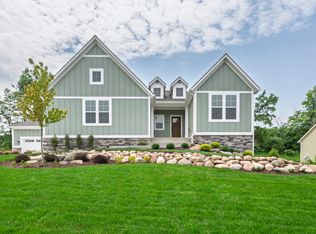 6097 Southridge Rd, East Lansing, MI 48823