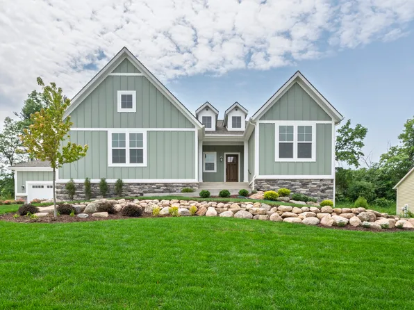 6097 Southridge Rd, East Lansing, MI 48823