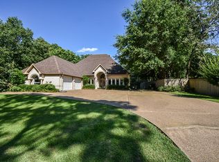 17783 Regal Row, Flint, TX 75762