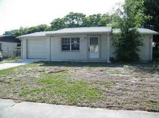 9035 Mark Twain Ln, Port Richey, FL 34668