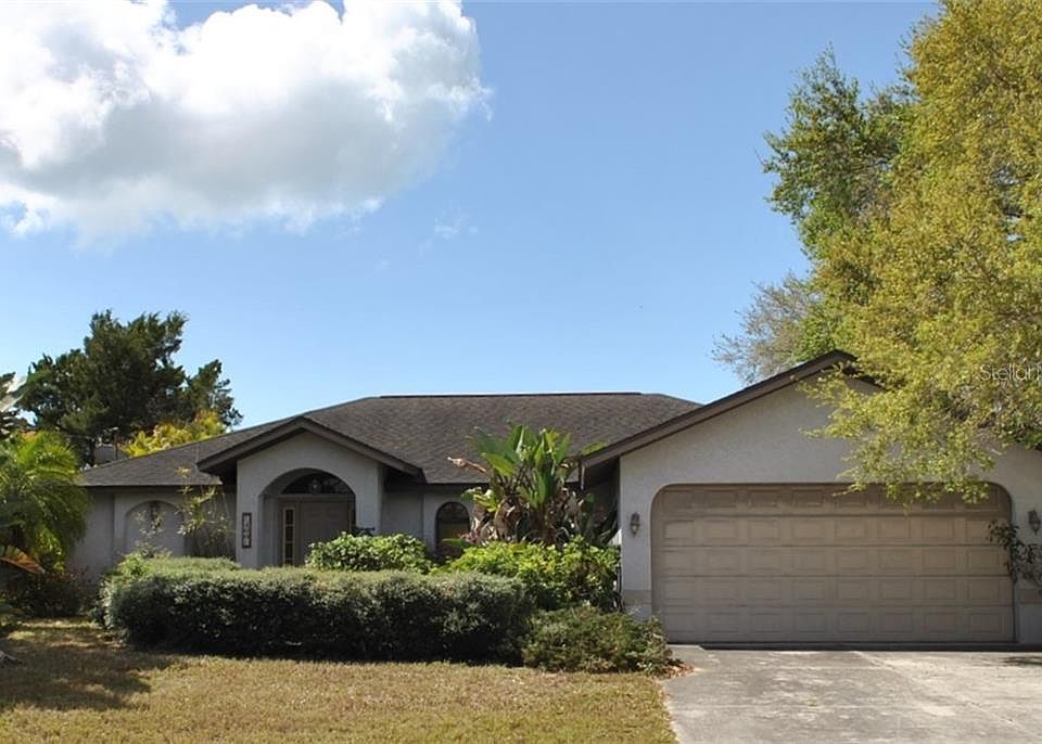1st image of 300 Mark Twain Ln