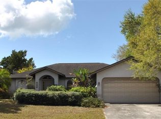 300 Mark Twain Ln, Rotonda West, FL 33947