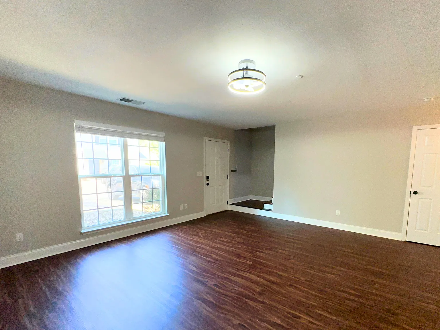 2 bed, 1408 sqft, $1,650 — Photo 4