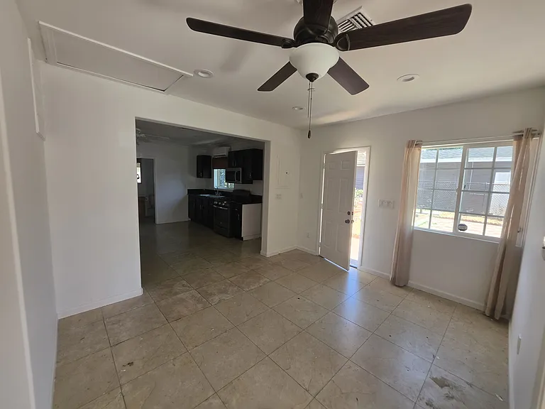 1038 Raymond Ave — Photo 18