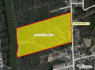 926 Deep Creek Rd, Fayetteville, NC 28312