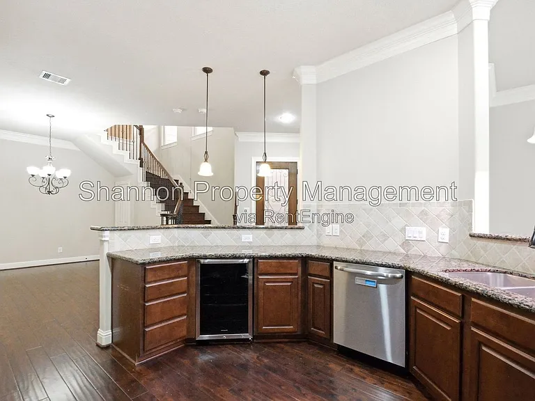 5642 Petty St #A — Photo 8