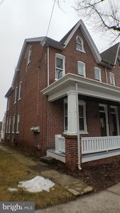 6 W 3rd St, Pottstown, PA, 19464