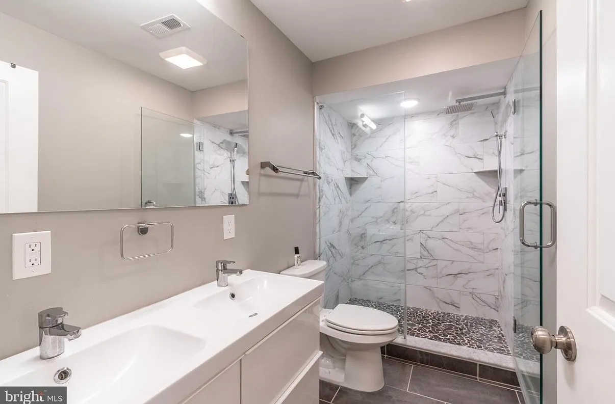 2 bed, 2.5 bath, 1409 sqft, $2,600 — Photo 1