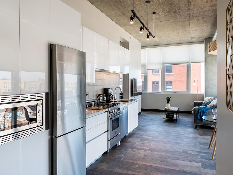 Kitchen And Living Room (Open Plan)