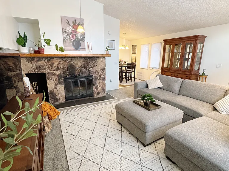 310 Bolin St #310 — Photo 1