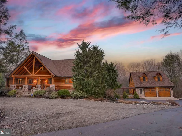 85 Starview Ln, Wapwallopen, PA 18660