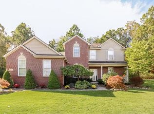 1560 Four Seasons Dr, Howell, MI
