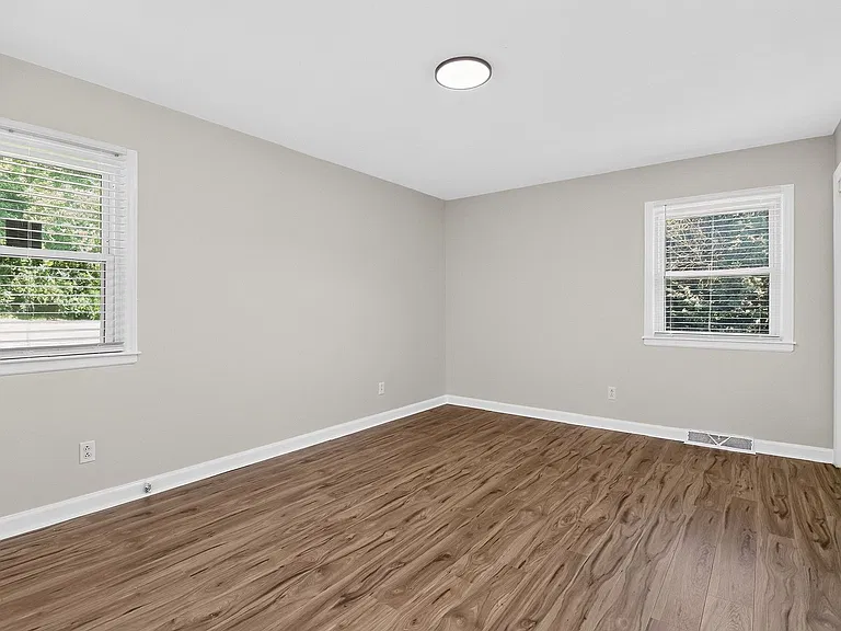 6901 Ridge Lane Rd — Photo 26