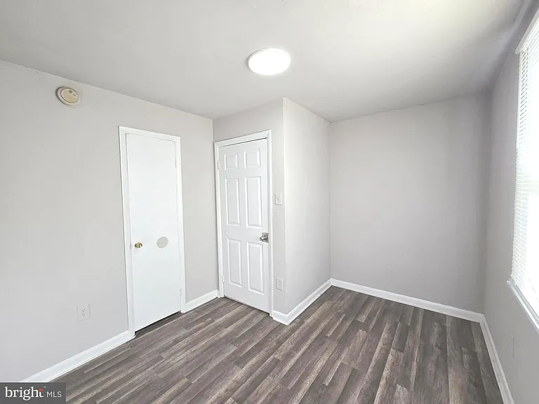 5526 N Mascher St #1 — Photo 20