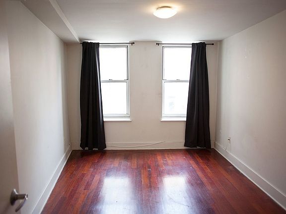 5th image of 14 Meserole St #2X
