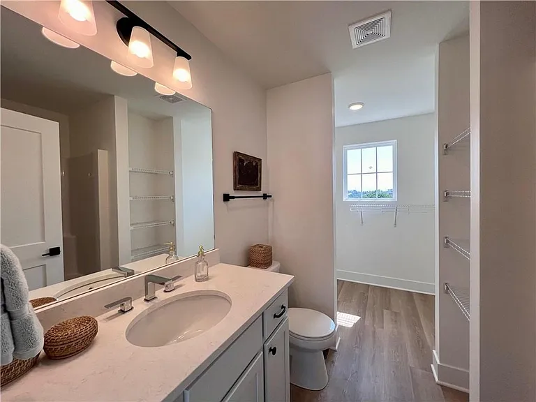 Walnut Crest Townhomes - BRAND NEW — Photo 6