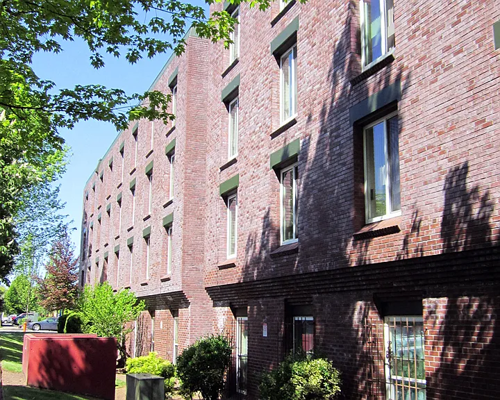 Cascadian Terrace — Photo 14