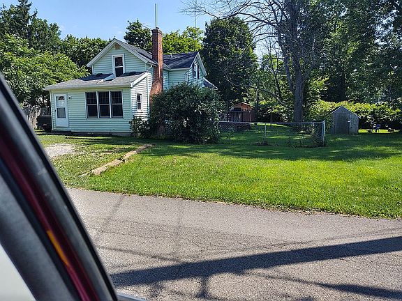 2nd image of 2077 Kimble Ave