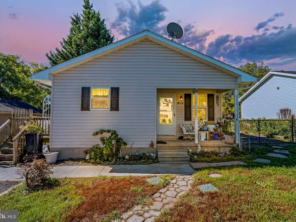 320 Twigg Dr, Martinsburg, WV 25404