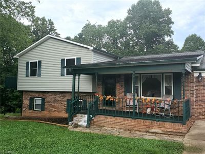 238 Lori Ln, Mount Airy, NC, 27030