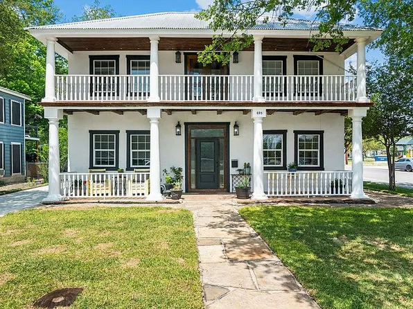 695 Comal Ave, New Braunfels, TX 78130