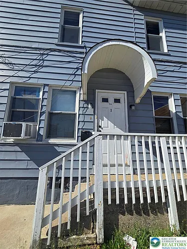 708 Linden St #2 Photo 1