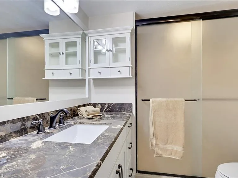 134 Cypress Way E #305 — Photo 14