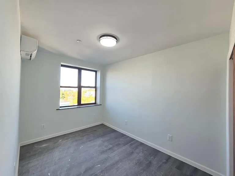 7910 4th Ave #2R — Photo 16