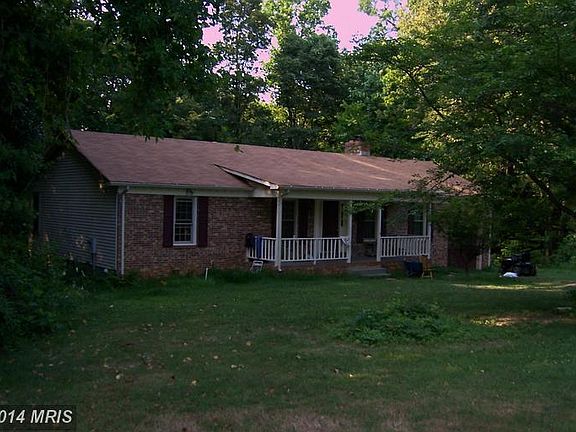 2nd image of 451 Hope Rd