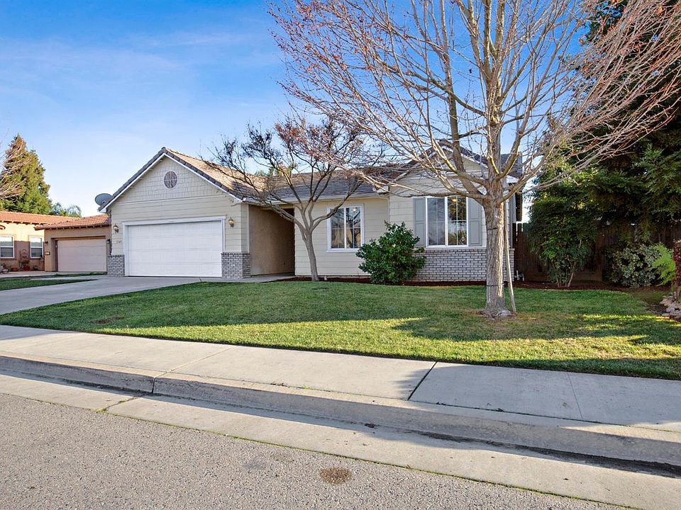 1st image of 3749 E Cambridge Ct