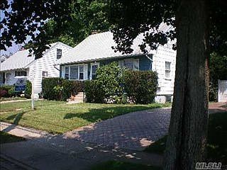 1st image of 2465 Park Pl