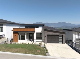 8181 Harvest Pl, Chilliwack, BC V4Z0E4