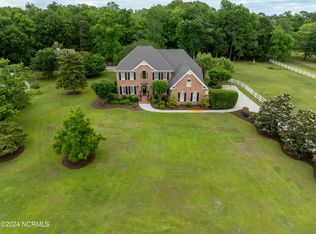 390 Whitebridge Rd, Hampstead, NC 28443