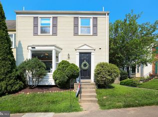 9030 Piney Grove Dr, Fairfax, VA 22031