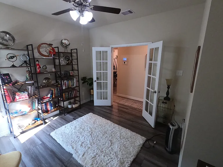 835 Mineral Wells Ln — Photo 21