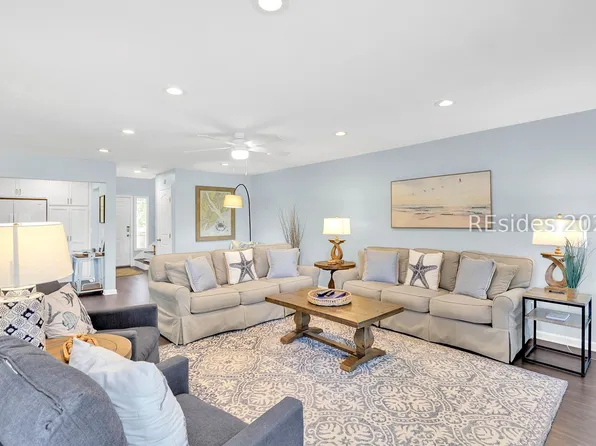 35 Carnoustie Rd APT 55, Hilton Head Island, SC 29928