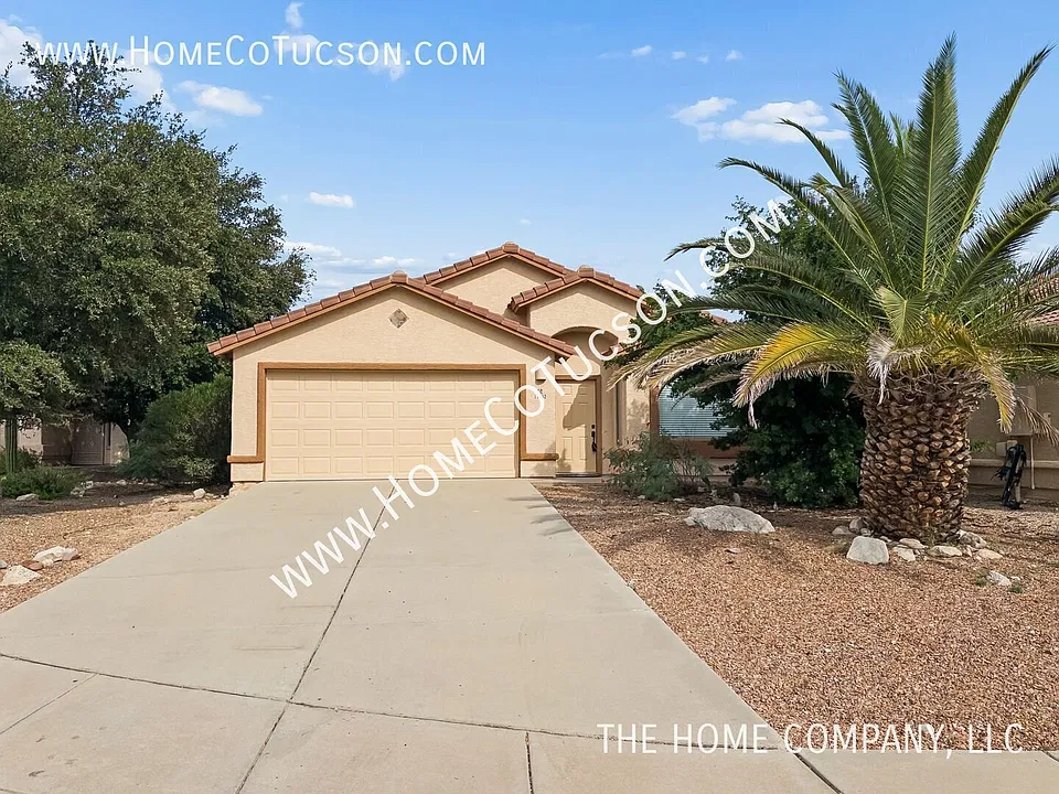 11352 N Gray Boulder Ct