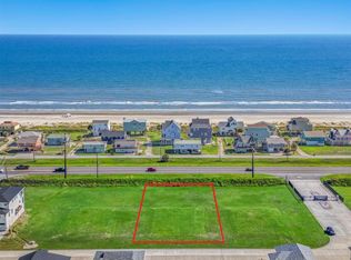 21209 Scissor Tail Ln, Galveston, TX 77554