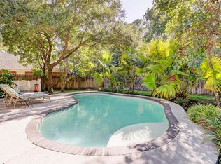 95 N Willow Point Cir, Spring, TX 77382