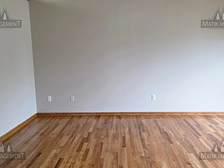 5605 Nancy Ln NW — Photo 6