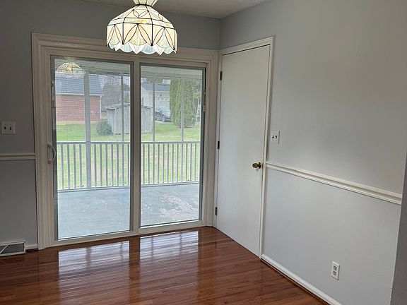 5th image of 38 Sequoyah Dr