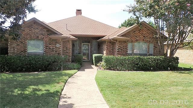 1st image of 4003 Black Oak Dr