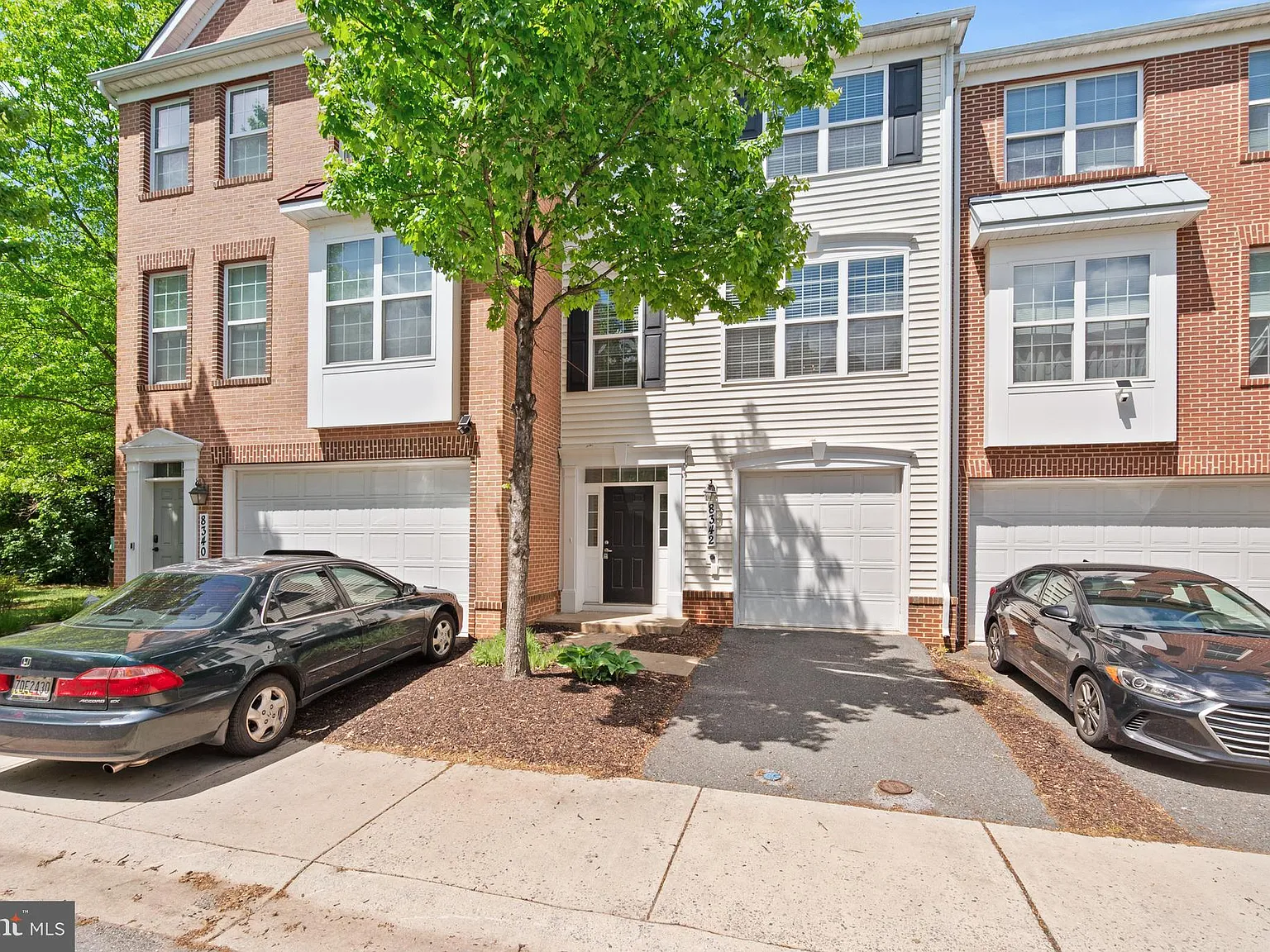 4 bed, 3.5 bath, 1540 sqft, $3,300 — Photo 1