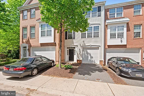 8342 Broderick Cir Photo 1