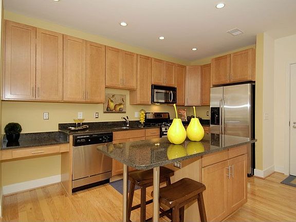 5th image of 1800 Wilson Blvd #237